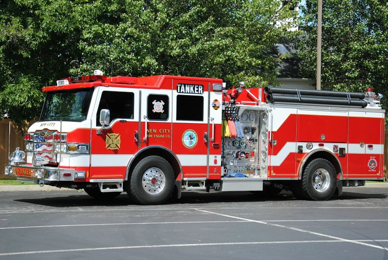 9-Tanker (2012) - Rockland Apparatus